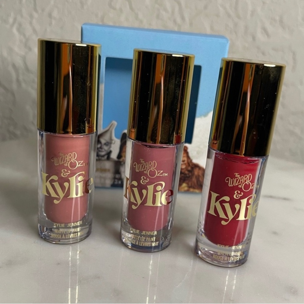 Kylie Cosmetics Wizard of OZ Lip Set